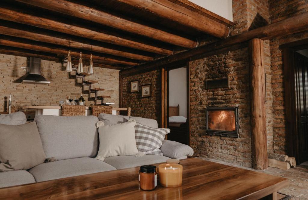 Honey Home Bistriţa Extérieur photo